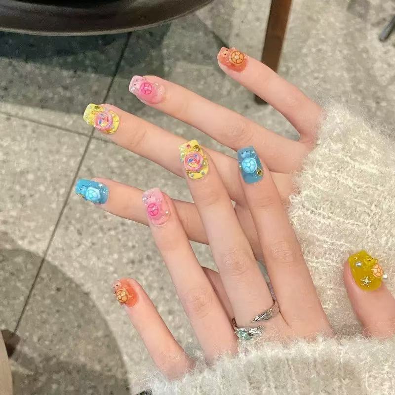 Resin Crafts Diy - 100 mini-breloques en résine colorées en